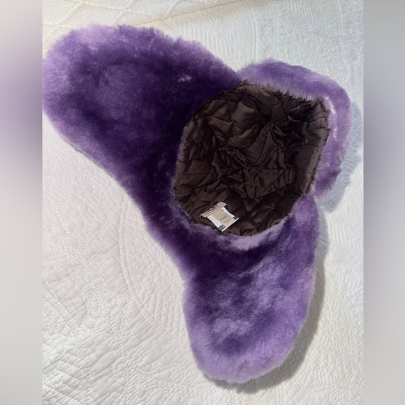 UGG Kids Lavender Shearling Hat - Picture 5 of 7